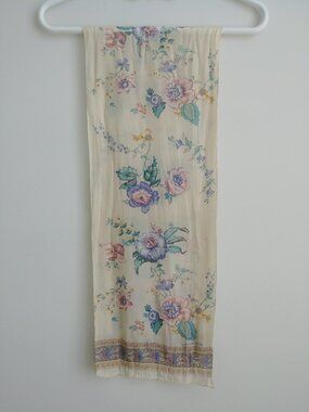 Vintage Liz Claiborne silk scarf skinny thin pale buttercream yellow cream
